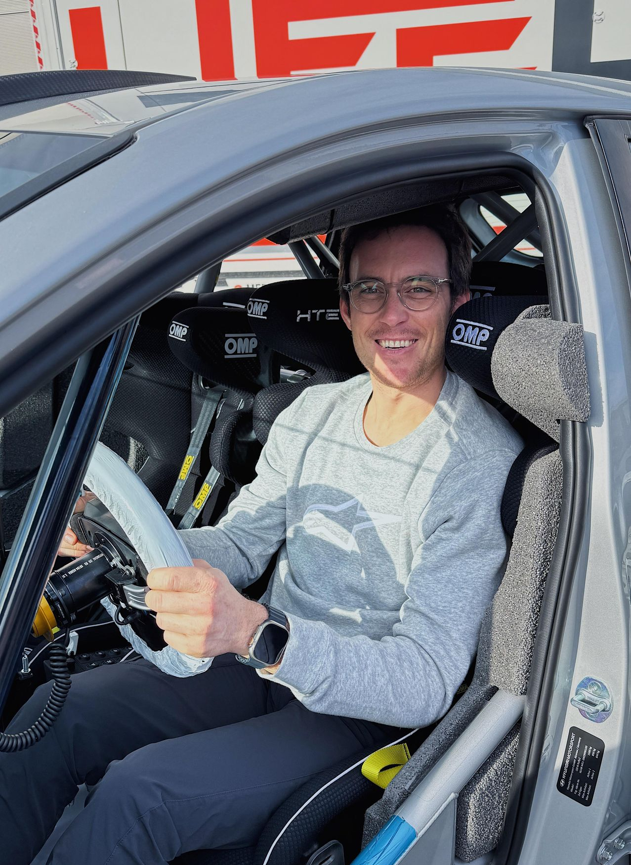 Modern Rally Team – Porsche 911 Rally GT | LifeLive Motorsport